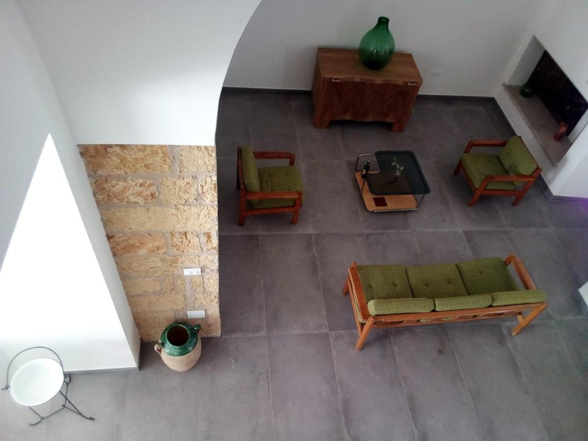 مبيت وإفطار كاسترينيانو دل كابو Cortile Calinea المظهر الخارجي الصورة
